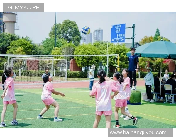 成都排球队的崛起之路：邀请赛特别报道与辉煌成就回顾