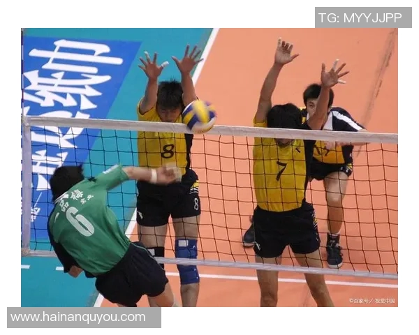 重庆排球队的奋斗与荣耀：一段排球精神的真实纪实之旅